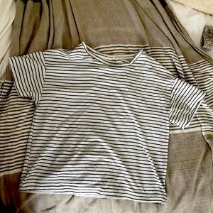 Marine Layer XS Boxy Tee